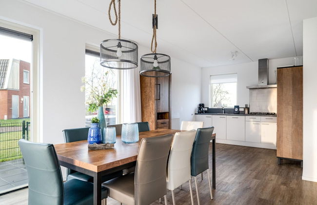 Spacious Holiday Home With Outdoor spa - Foto 8