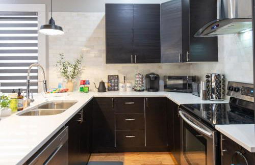 Chic Downtown Retreat Breweries, Murals & Music - Foto 16