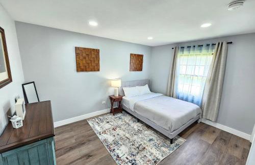 Modern 4BR Near Six Flags & Naval Base - Foto 20