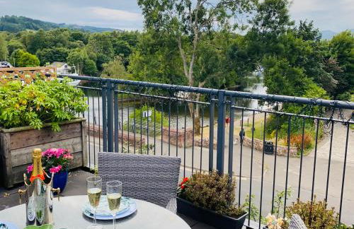 Riverside View Apartment in Balloch, Loch Lomond - Foto 1
