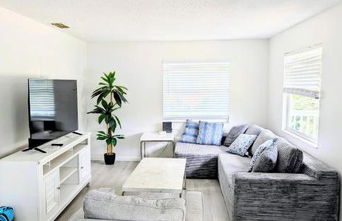 2bd 2ba Beachside E 3Min to Beach Pool! - Foto 7