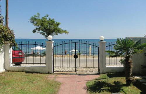 Avdira Seaside House - Photo 34