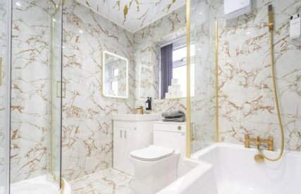 New Modern Stylish Villa Near City Centre Birmingham, with outdoor Hot Tub - Foto 28