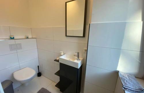 Neubau Luxusanlage Gesamte Haus - Foto 13