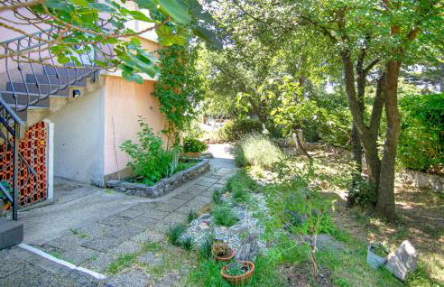 2 Bedroom Awesome Apartment In Krasica - Foto 13