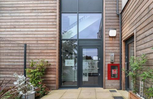 River View - Photo 18