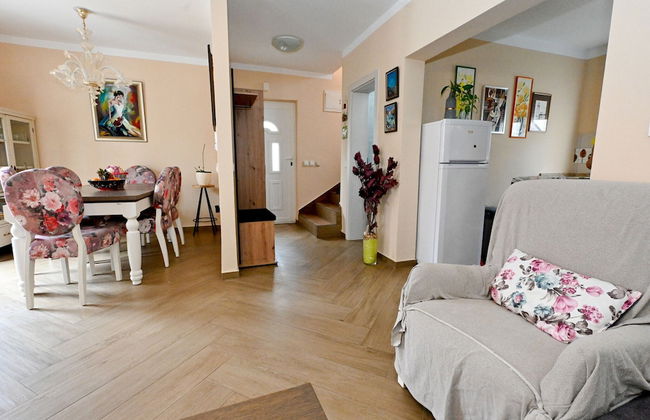 Home With Swimming Pool & Outdoor Kitchen - Foto 47