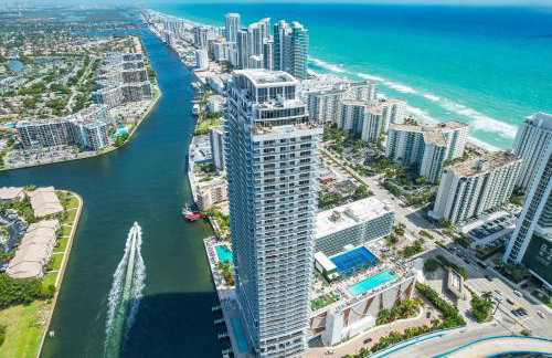 2BR Ocean Penthouse - Private Terrace & Hot Tub - Foto 18