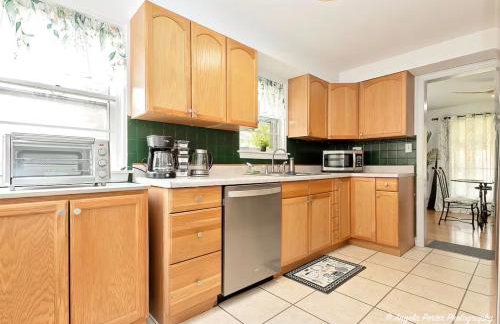 Family Friendly 3 BR 2 BA Home near Navy Base - Foto 17