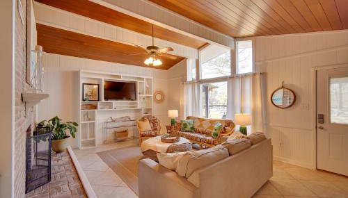 Waterfront Foley Area Home - 15 Mi to Gulf! - Foto 5