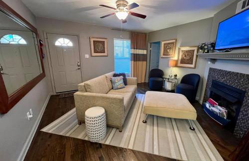 3 Bedrooms with Free gated parking,5-10Mins From ALL - Photo 5