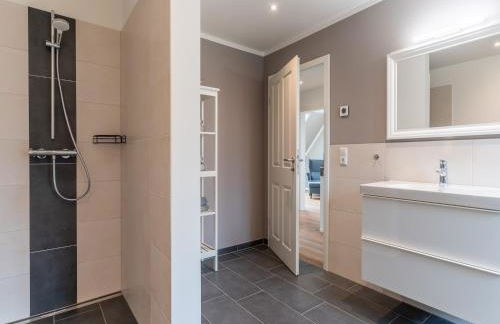 Doppelhaushalfte in Karolinenkoog - Foto 42