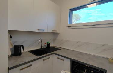 LA TERRAZZA - Very Quiet - Free park - 3 min from Varese center and lake - AIR Conditioning - Cycling friendly - Foto 14