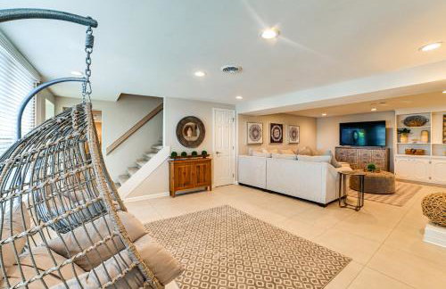 Spacious Kentucky Lake Escape with Dock and Views - Foto 26