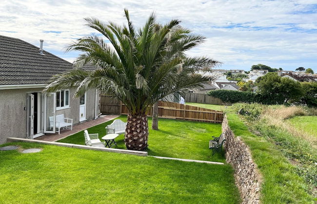 Gorgeous Spacious Bungalow Serene Garden Parking - Foto 12