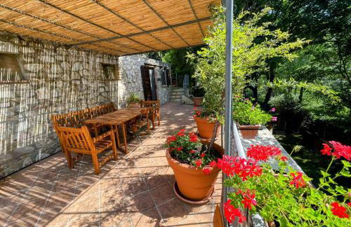 Serene Tuscan Retreat With Breathtaking Views - Photo 114