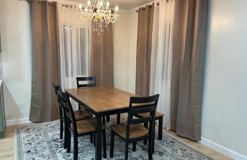 Modern Family 3BR Near LAX & Disney - Foto 18