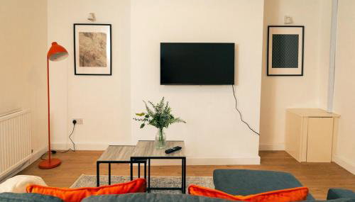 Ashton 2BR Escape near Historical Town Market - Foto 3