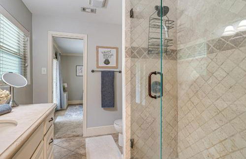 Walk to Texas AandM College Station Home with Yard! - Foto 13