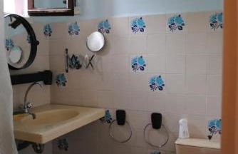 Maison chaleureuse en Pays-de-Belvès avec terrasse et jardin - Foto 6