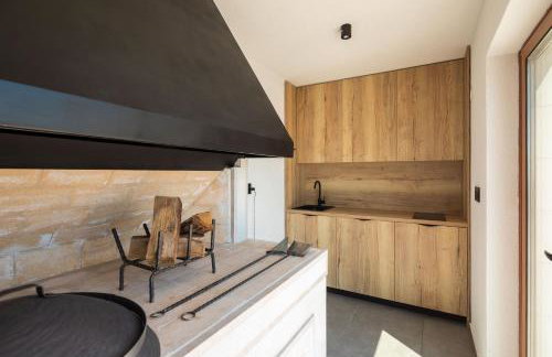 Luxury Villa Sea La Vie with Pool Near Sibenik - Photo 38