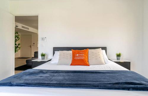 Newly Built Apartment with Pool, Walk to the Beach - Foto 15