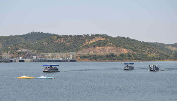 Navegando pelas águas do Guadiana no lago Alqueva