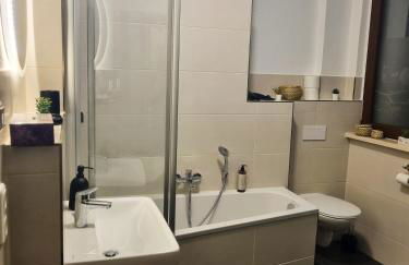 maremar - Design Maisonette Altstadt - 4 Pers - 57qm - Luxus Boxspringbett - Küche - Arbeitsplatz - privater Parkplatz - Photo 13