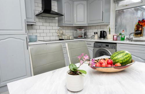 Castle House - Photo 7