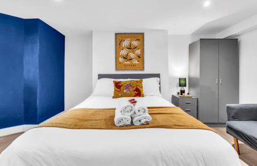 Anfield House - Liverpool Retreat 7 Bedroom Home - Photo 35