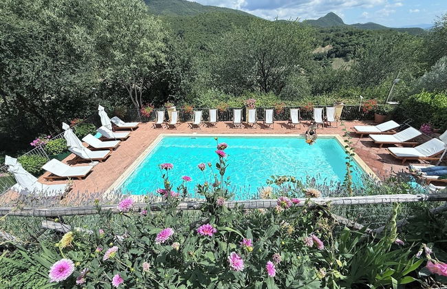 Serene Tuscan Retreat With Breathtaking Views - Foto 44