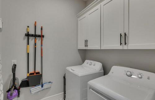 Vibrant Texas Escape - 5BR, Pool & Hot Tub - Foto 36