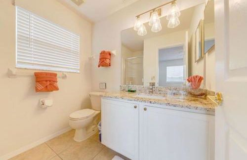 Beautiful Lake View Pool House Brand new Hot Tub - Foto 34