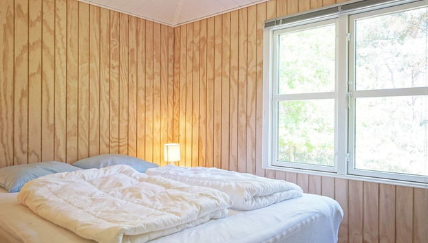 6 Person Holiday Home in Aakirkeby - Foto 4, Habitación