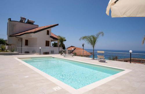 Villa Acquamarina with pool and sea view - 300 meters from the beach - Photo 26