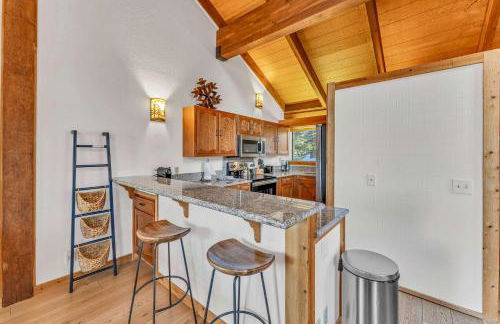 Cozy Mountain Retreat in Truckee Near Northstar - Foto 10
