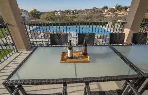 Villa Silvia for 10 people with infinity pool and large playground - Foto 19