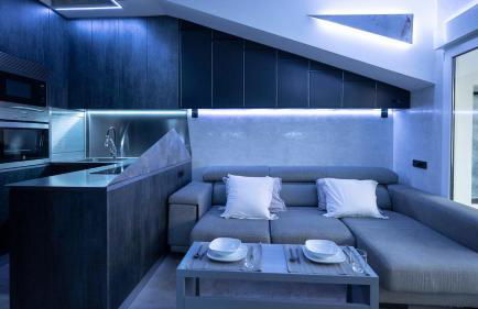 Iron House - Penthouse with Bathtub in Golden Mile & Roman Bridge - Foto 49