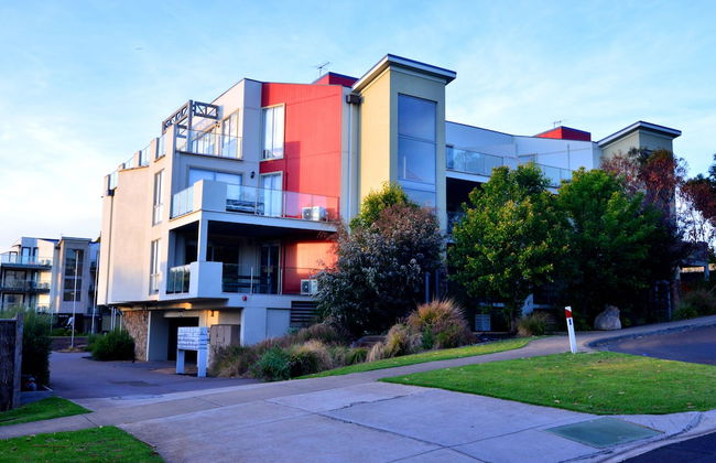 Phillip Island Towers - Photo 38