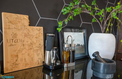 Gathering Place Hot Tub Game rooms - Photo 40