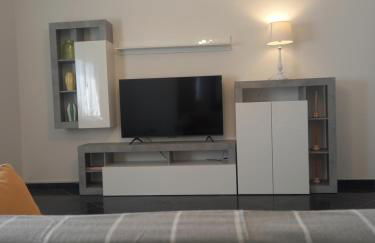 DOMUS LuNi Cinque Terre, wifi ,aria condizionata - Foto 2