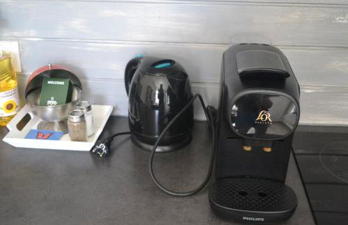 Studio5 proche Quai Rouget - Photo 6