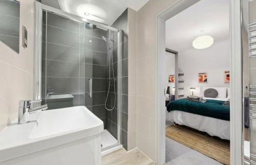 NEC Birmingham Airport Modern Village Retreat, Sleeps 7, Free Parking - Foto 23