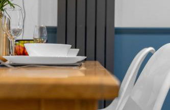 Free Parking - Central - Sleeps 6 - 2 Bedrooms - Foto 28