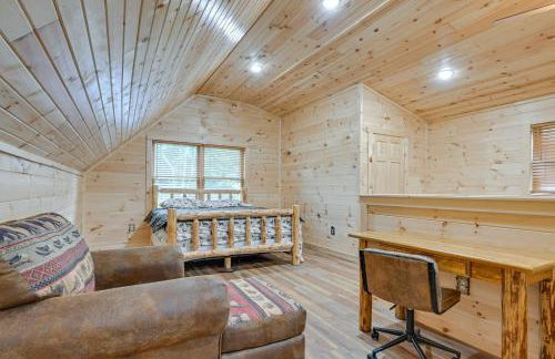 Adams Cabin with Game Room and Fire Pit - Foto 15