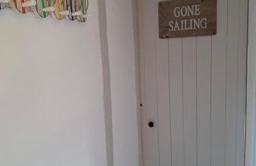 Spinnaker Barn, boutique, cute barn with hot tub - Foto 29