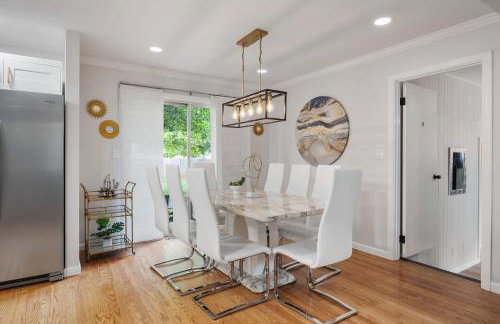 Hidden Gem- Stylish Comfort Prime Location Family Friendly - Foto 9