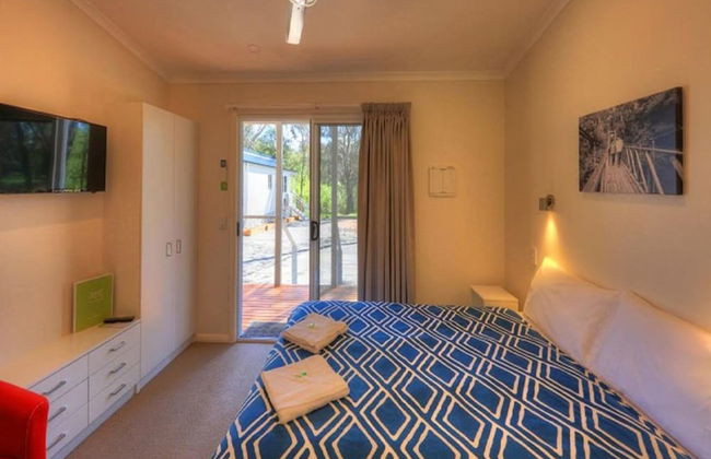 Yea Riverside Caravan Park - Foto 9