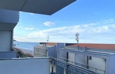 smeraldo sul mare con grande balcone - Foto 1