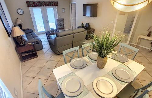 Pool Spa themed game room 4m to Disney - Foto 21